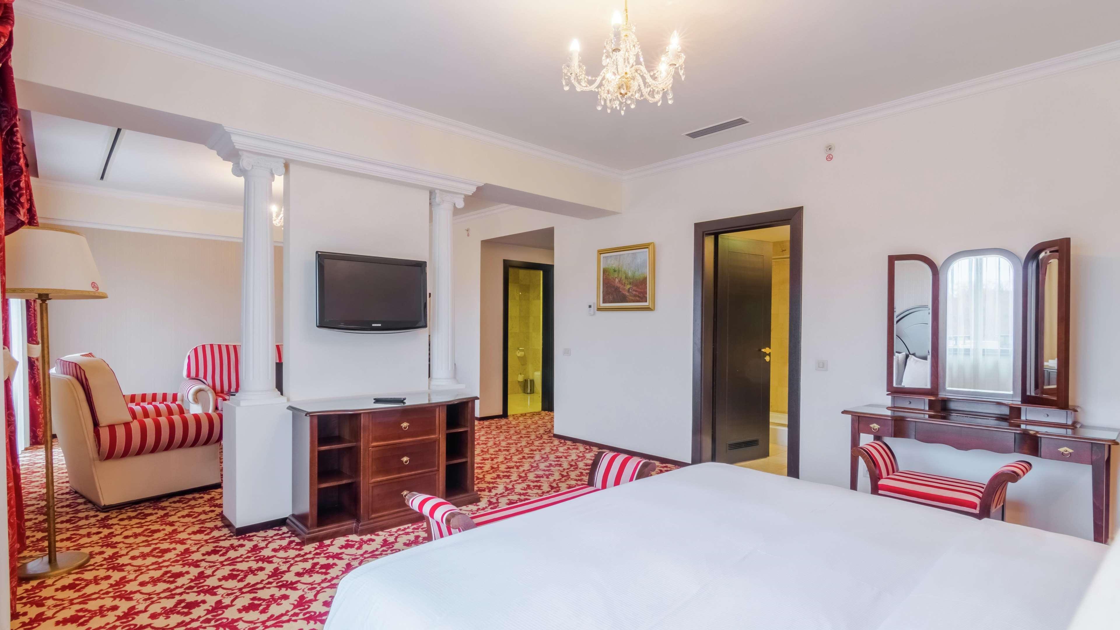 Hilton Sibiu Hotel Bagian luar foto