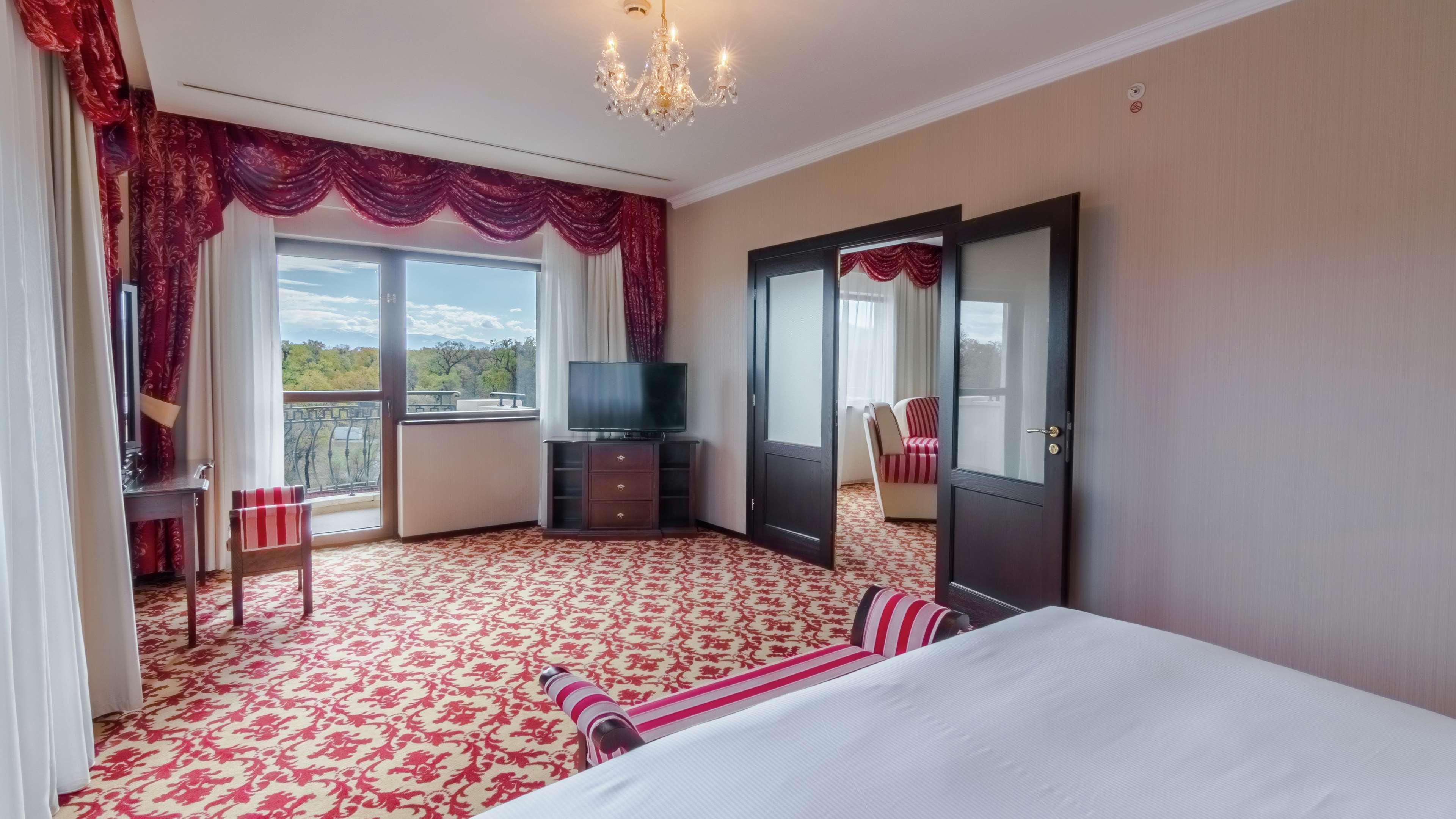 Hilton Sibiu Hotel Bagian luar foto