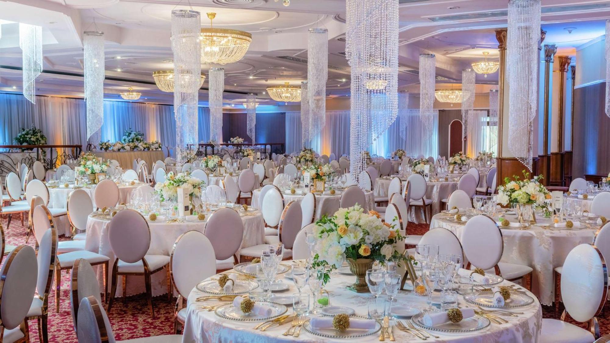 Hilton Sibiu Hotel Bagian luar foto
