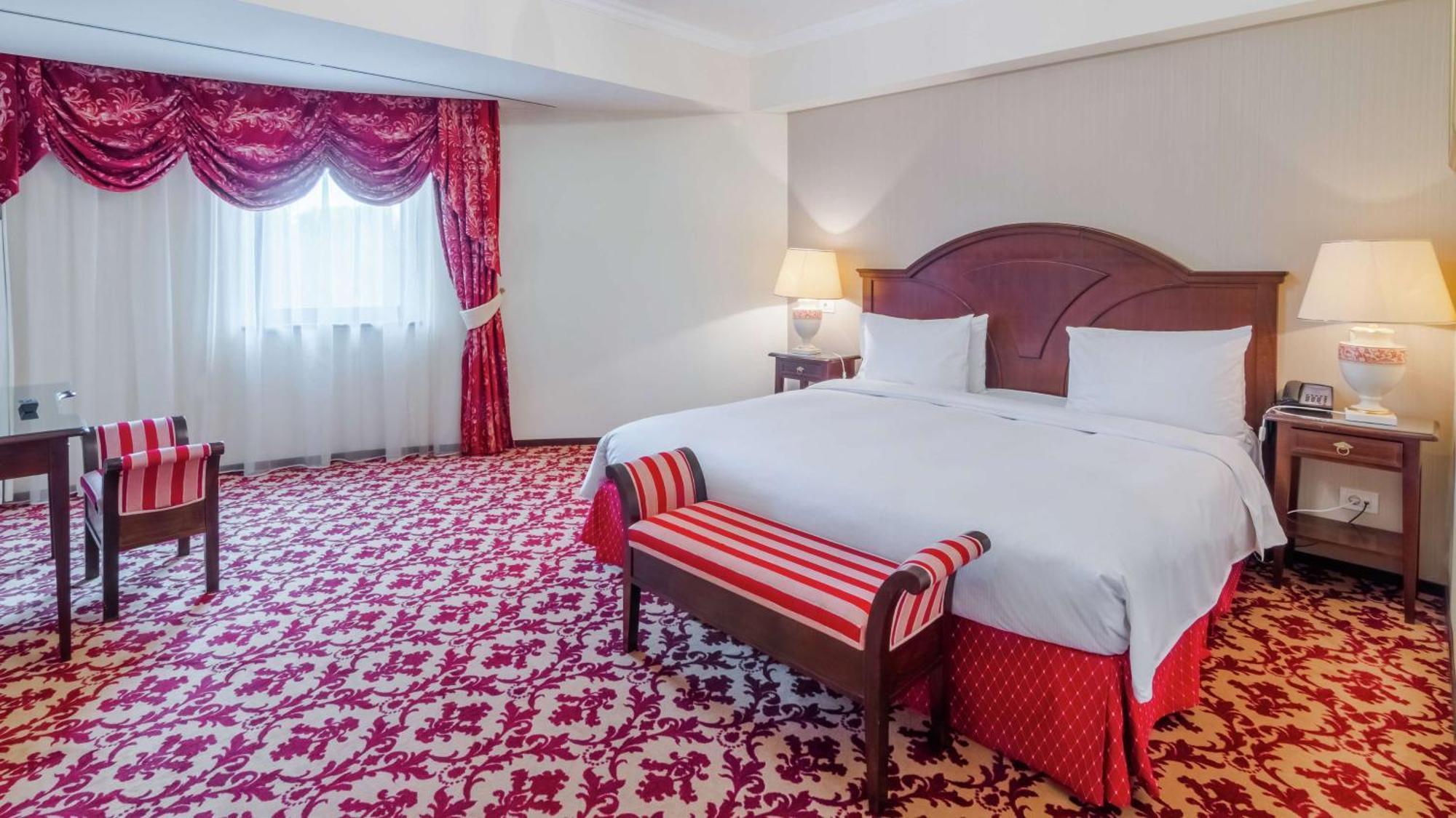 Hilton Sibiu Hotel Bagian luar foto