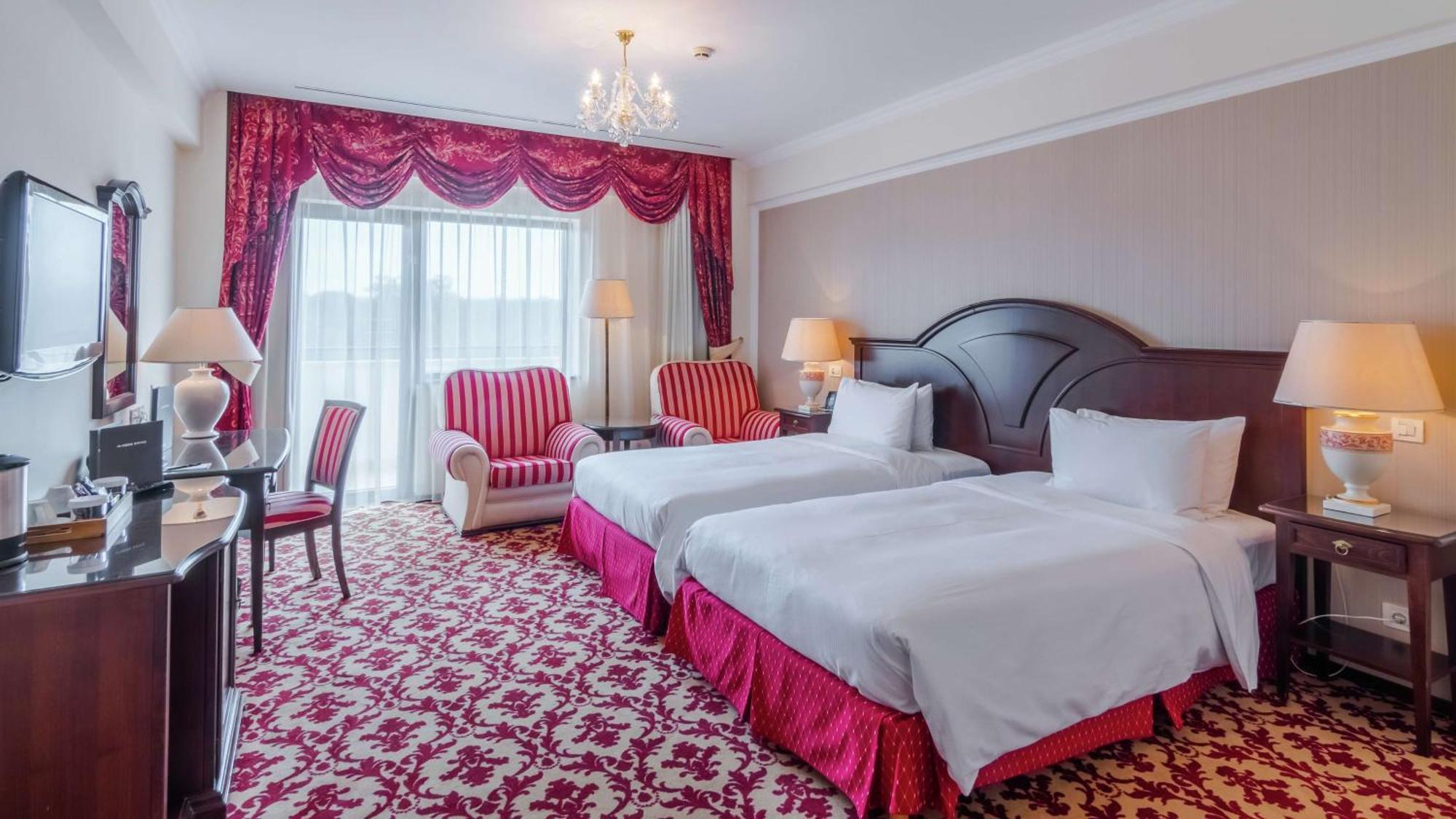 Hilton Sibiu Hotel Bagian luar foto