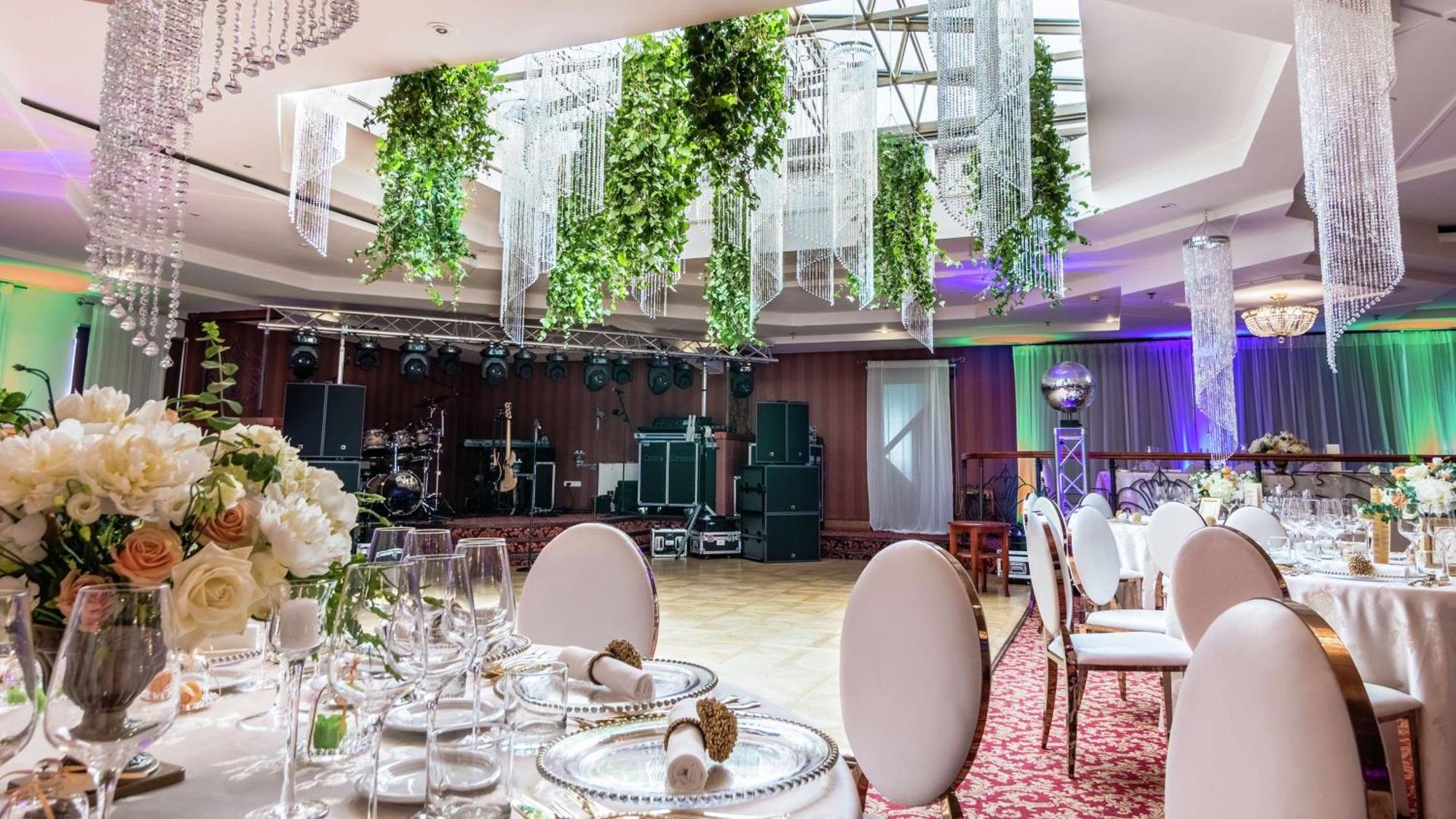 Hilton Sibiu Hotel Bagian luar foto