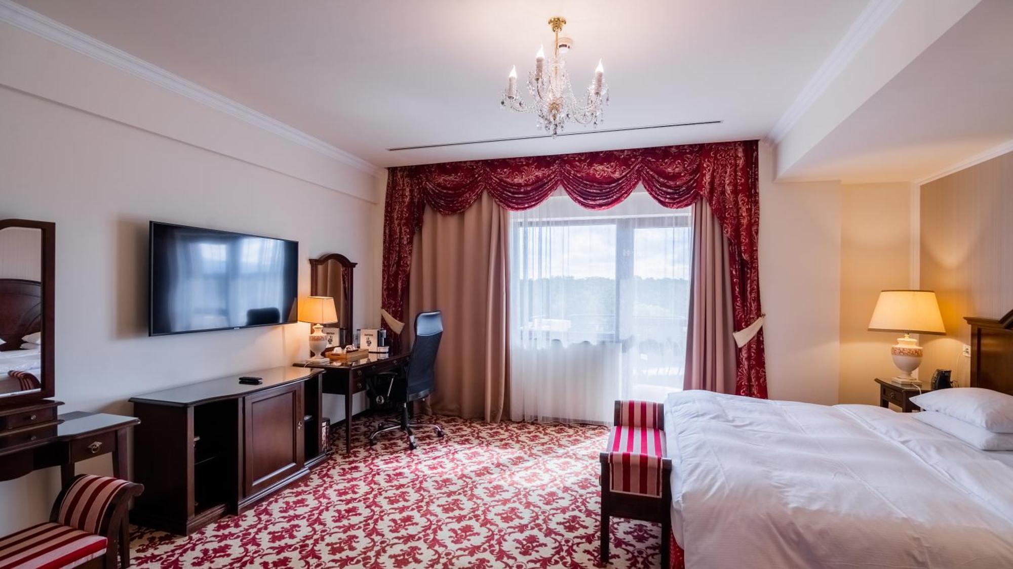 Hilton Sibiu Hotel Bagian luar foto