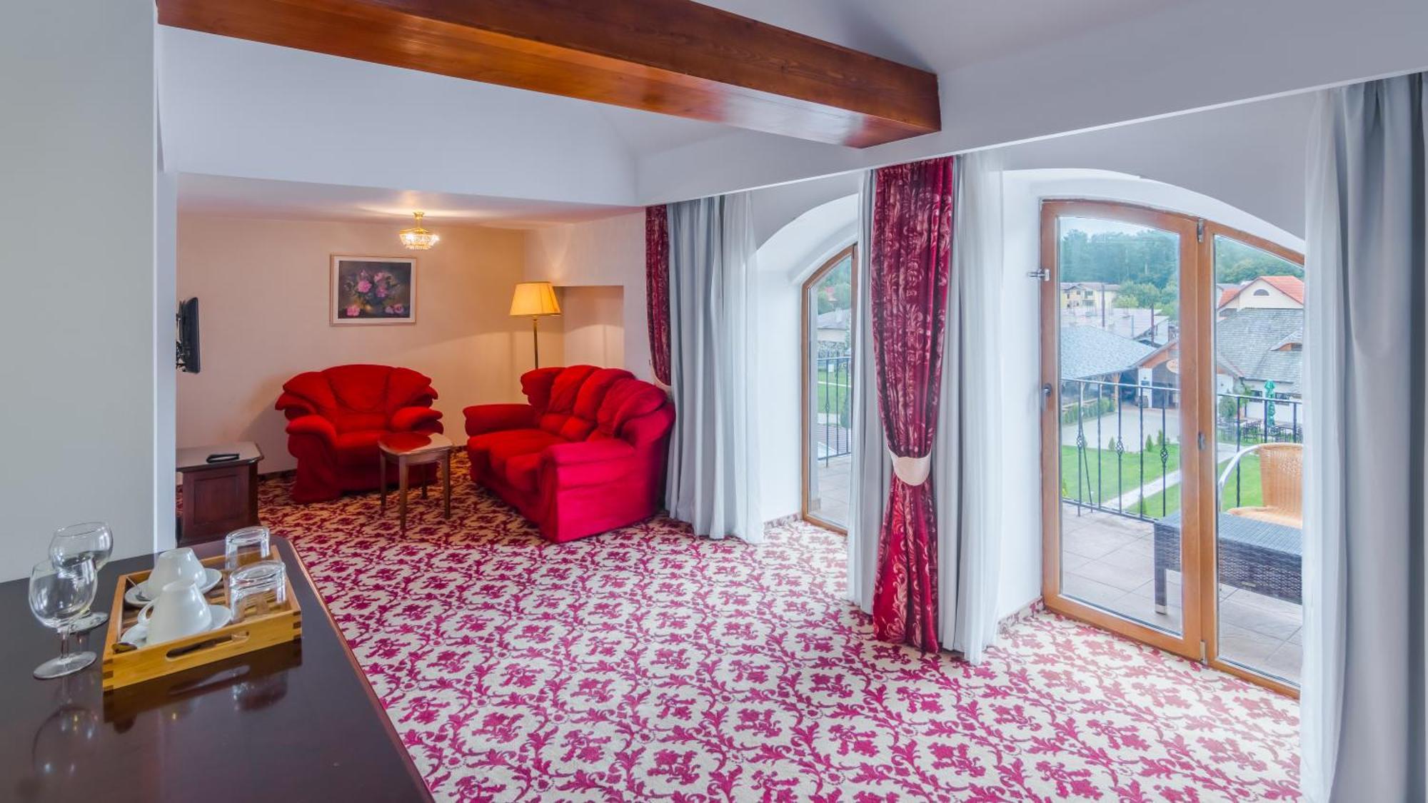 Hilton Sibiu Hotel Bagian luar foto